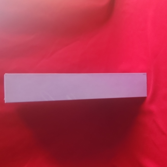 Glamorous Gala Barbie - Picture 4 of 6